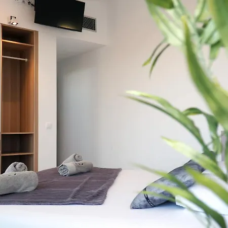 Casa Lou, Architect With Heated Pool At Begur, 470m2 * Begur