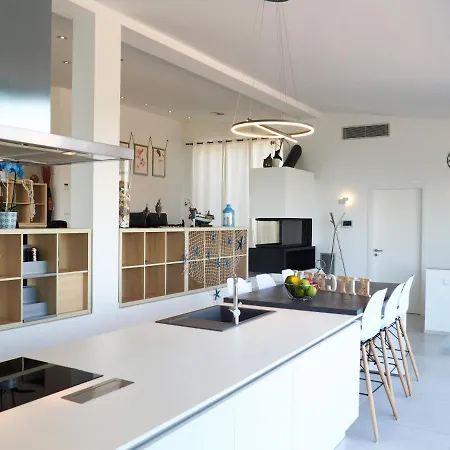 Casa Lou, Architect With Heated Pool At Begur, 470m2 ベグール